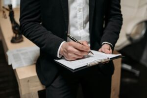 Odwołanie do sądu pracy – co zrobić, gdy pracodawca niezgodnie z prawem rozwiąże umowę o pracę?